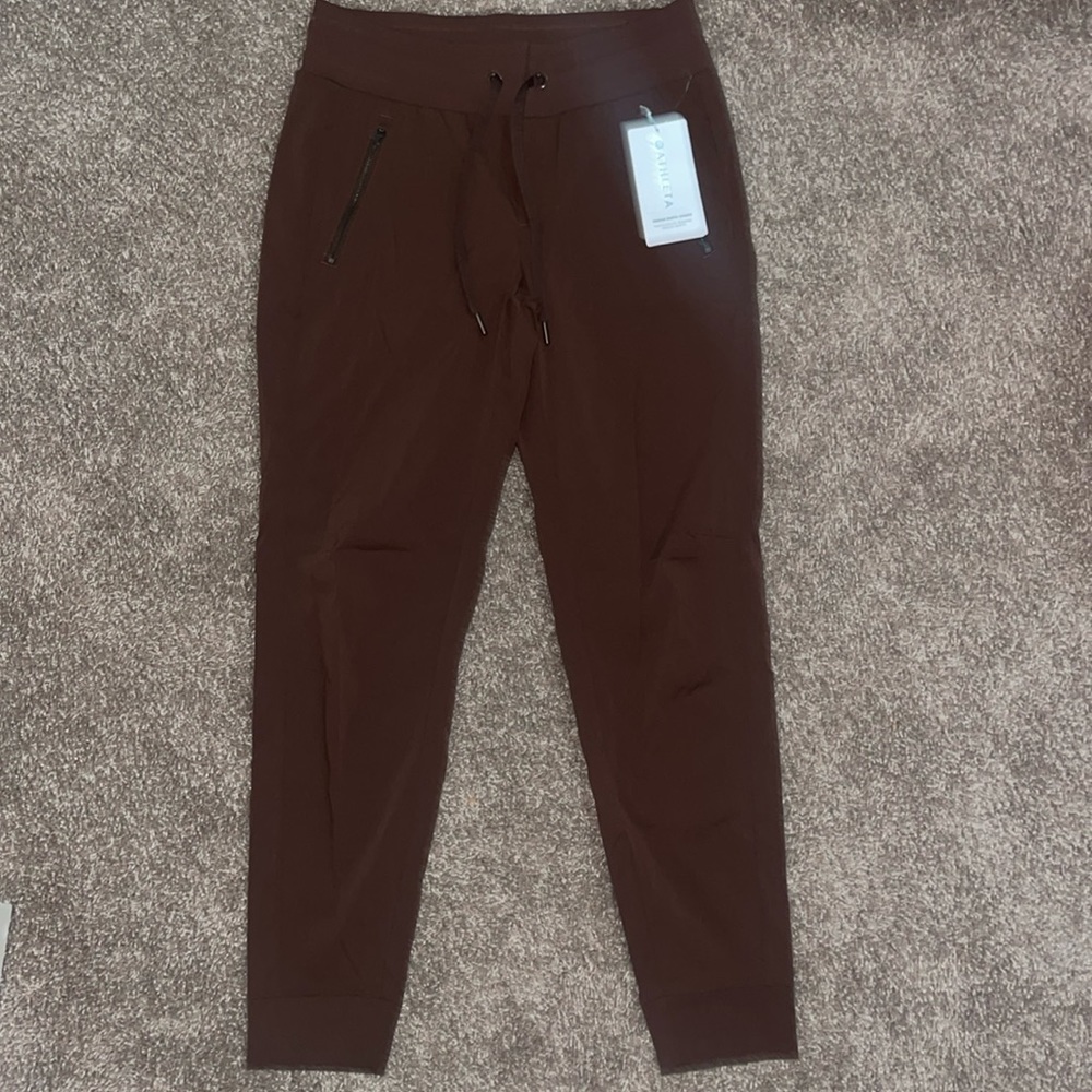 Athleta Trekkie north joggers